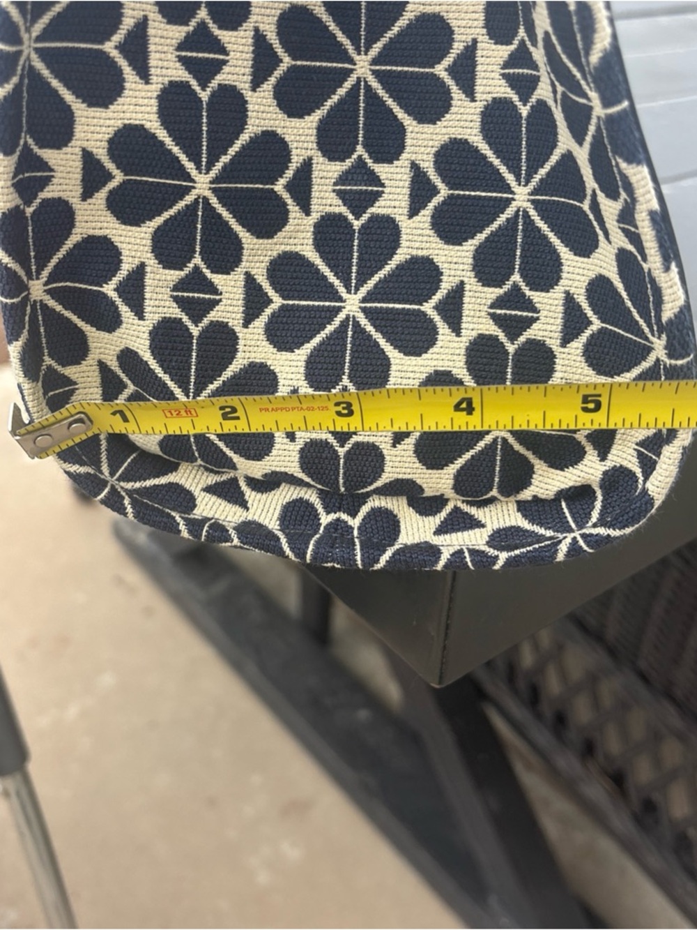 kate spade Navy and Cream Floral Jacquard Tote NWOB - Picture 9 of 9